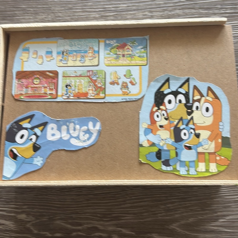 4-Pack Bluey Wooden Puzzles - Picture 5 of 15